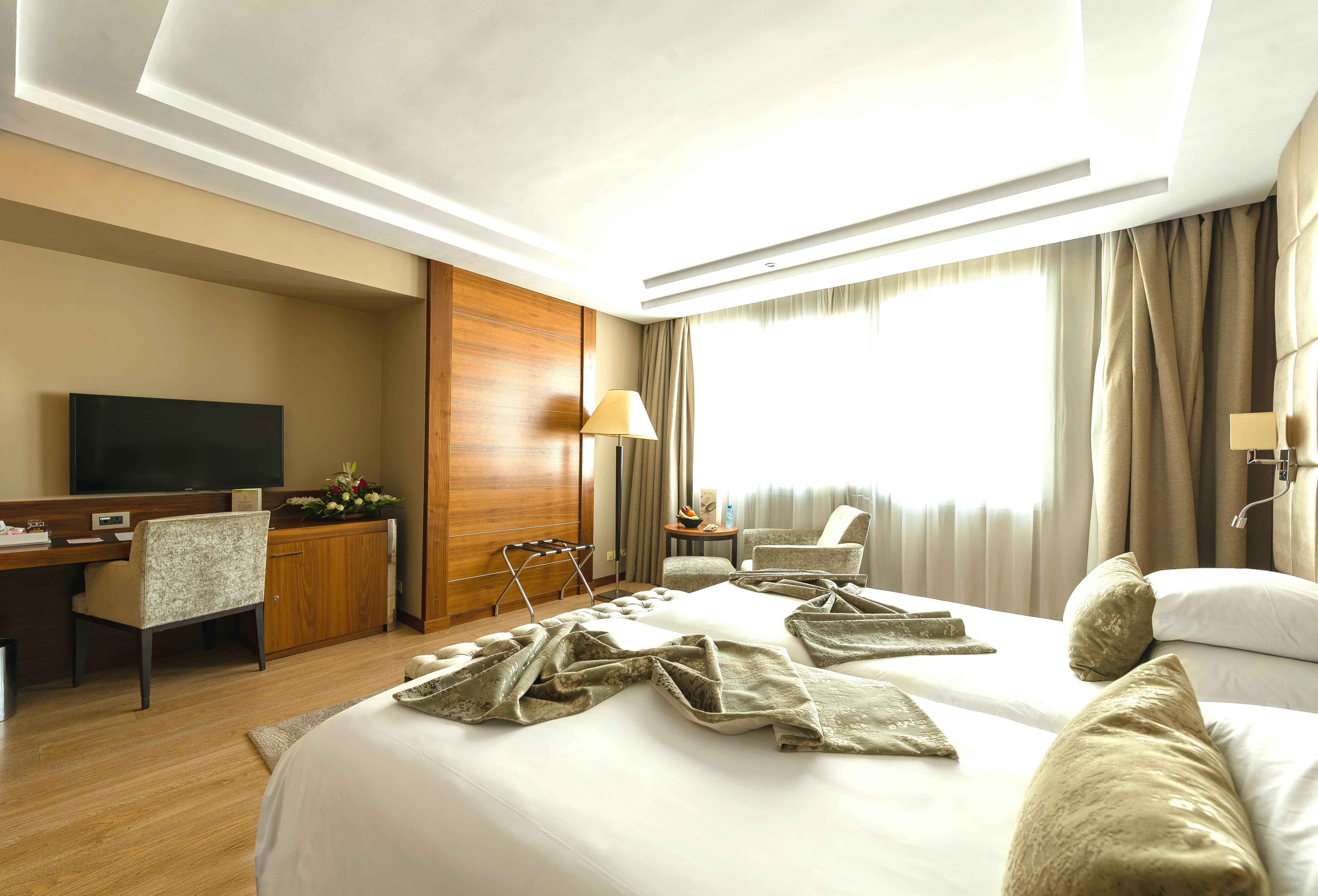 Le Palace D'anfa Hotel