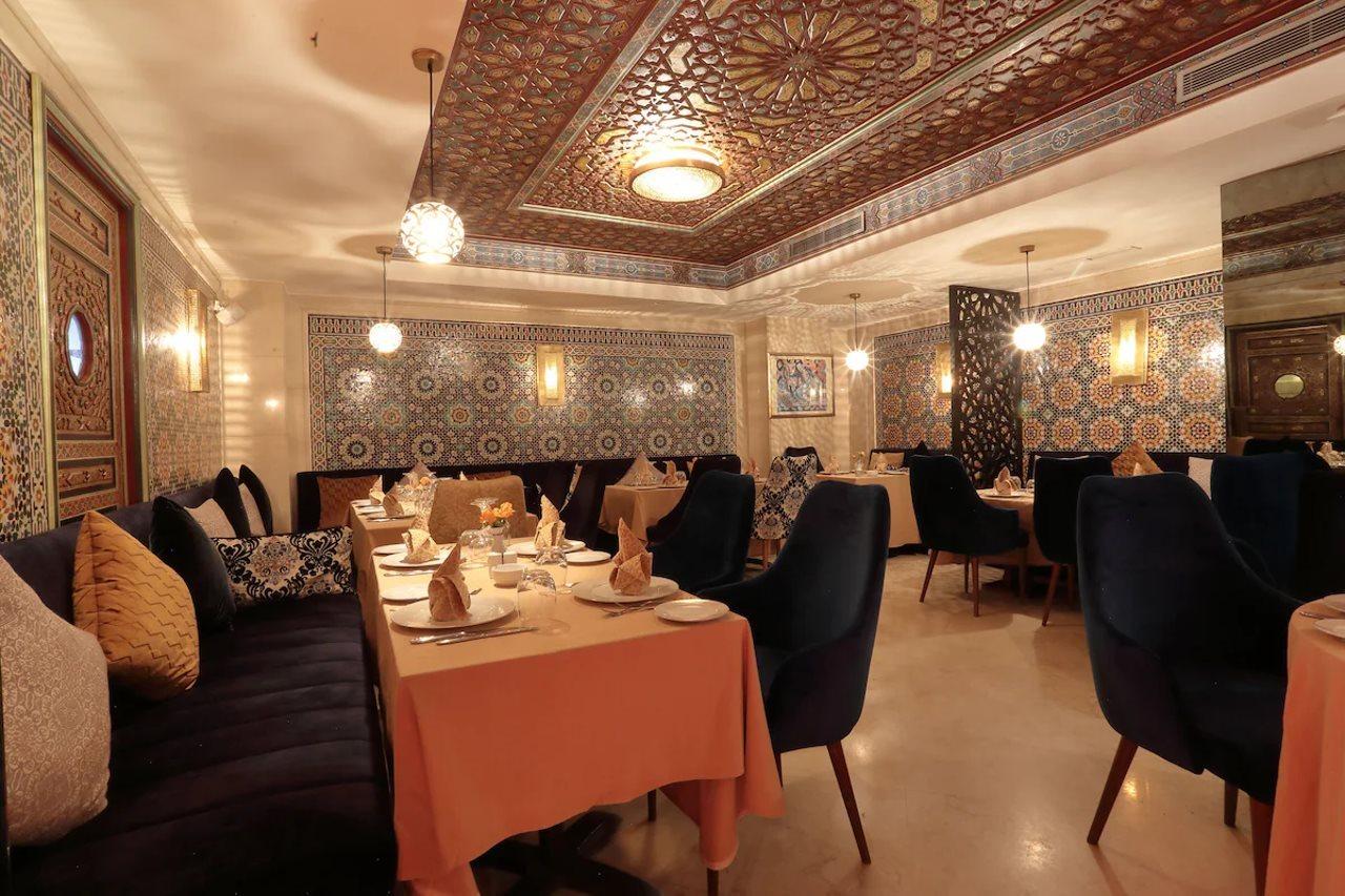 Le Palace D'anfa Hotel